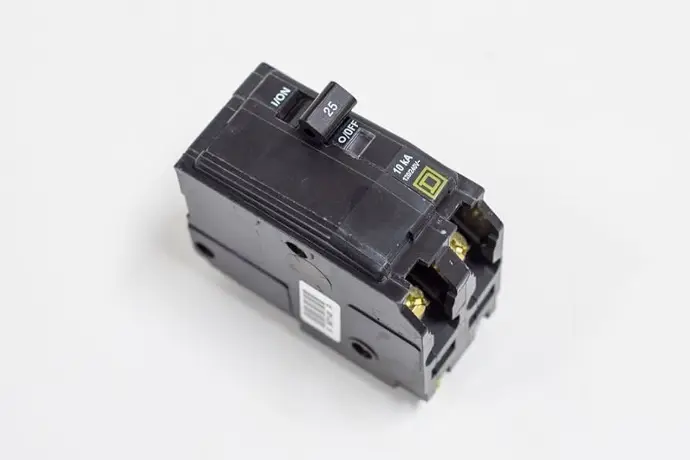 2 X 40AMP SQUARE-D BREAKER - QO240