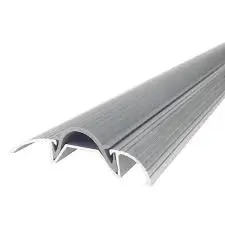 3' VINYL CENTER THRESHOLD 3" X 3/4" SILVER FROST KING