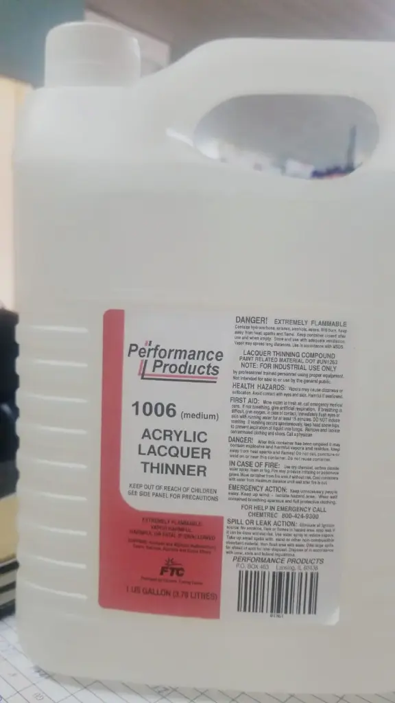 LACQUER THINNER - PLASTIC GALLON