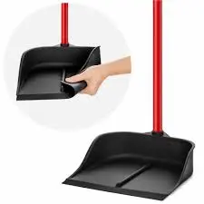 PLASTIC DUST PAN WITH HANDLE A