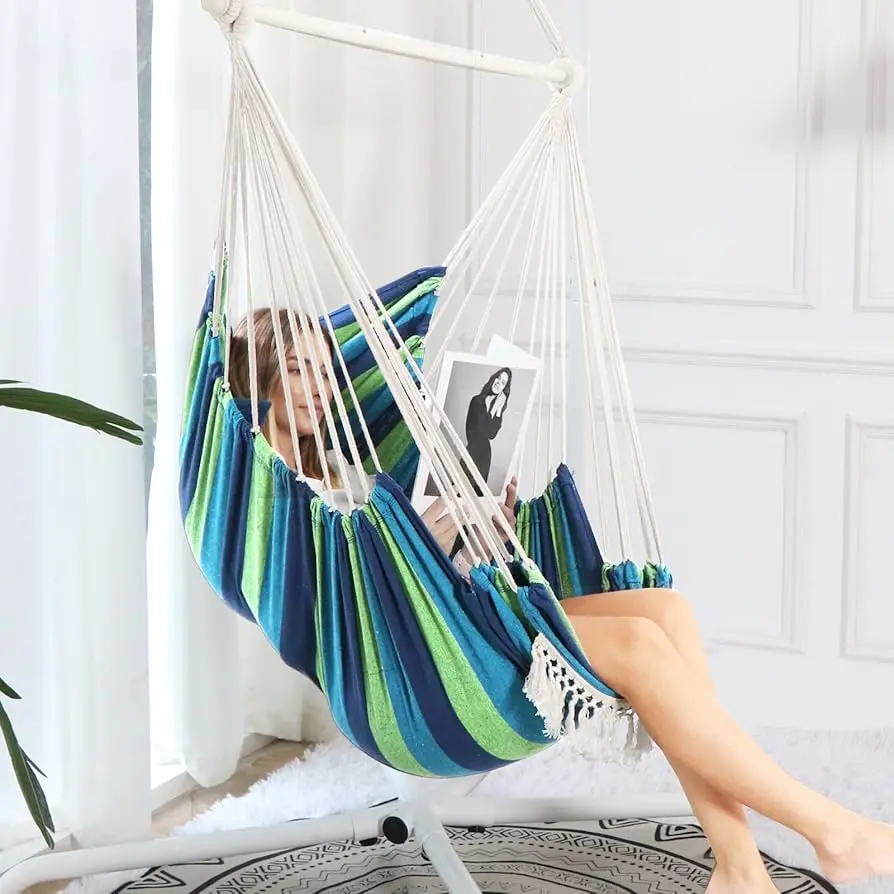 HANGING CHAIR