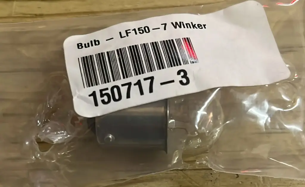 Bulb-LF150-7 Winker