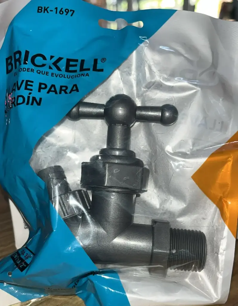 Plastic Faucet 1/2"