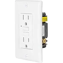[091712621676] GFCI WHITE 15AMP MEETS U.L .08 EZ-FLO - 62167