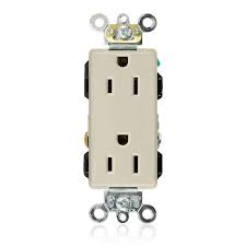 [638110420113] T-DBL SOCKET W/GROUND IVORY DAKOTA - BREL0035