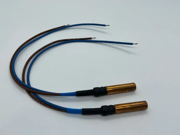[3900030902] TEMPERATURE SENSOR MODEL 37HK024I24-070(3C) - 3900030902